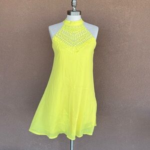 Sweet nights beautiful yellow dress with liner NWT
